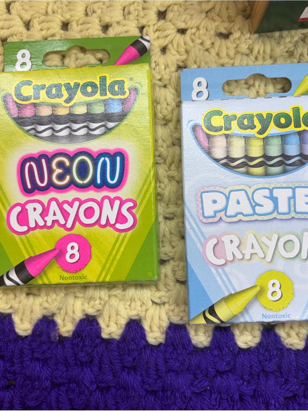 Lot of crayola crayons (1)8 pack neon & (1) 8 pack pastel-new